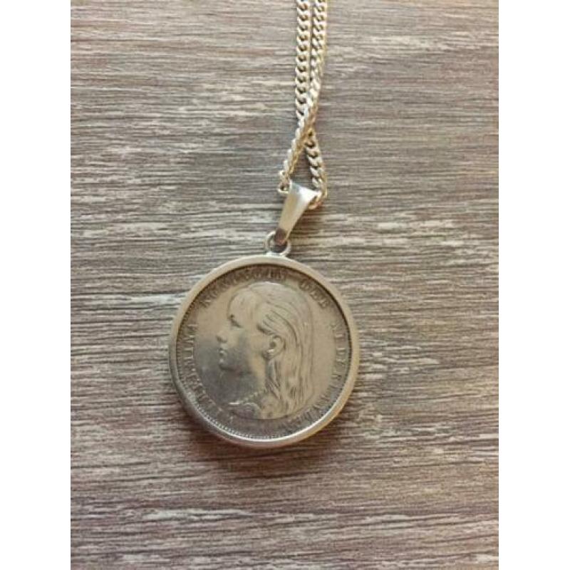 Zilveren gulden hanger met ketting