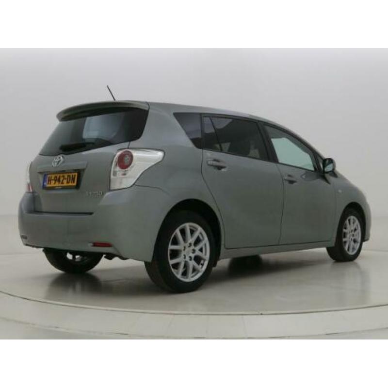 Toyota Verso 1.8 VVT-i Business | Navigatie | Cruise control