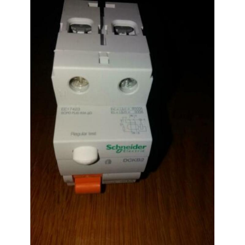 Schneider Electric aardlekschakelaar 2P 40A 30mA