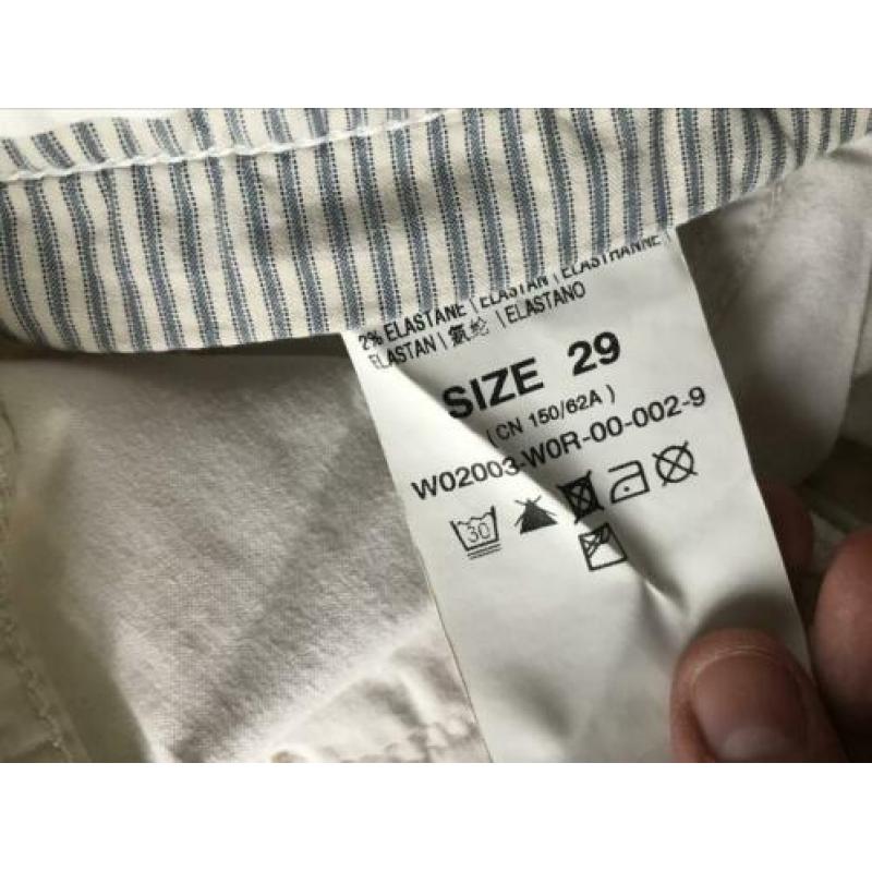 Guess broek maat 29
