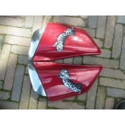 Suzuki GS 450 L Bouwjaar 88 Linker en rechter zijscherm