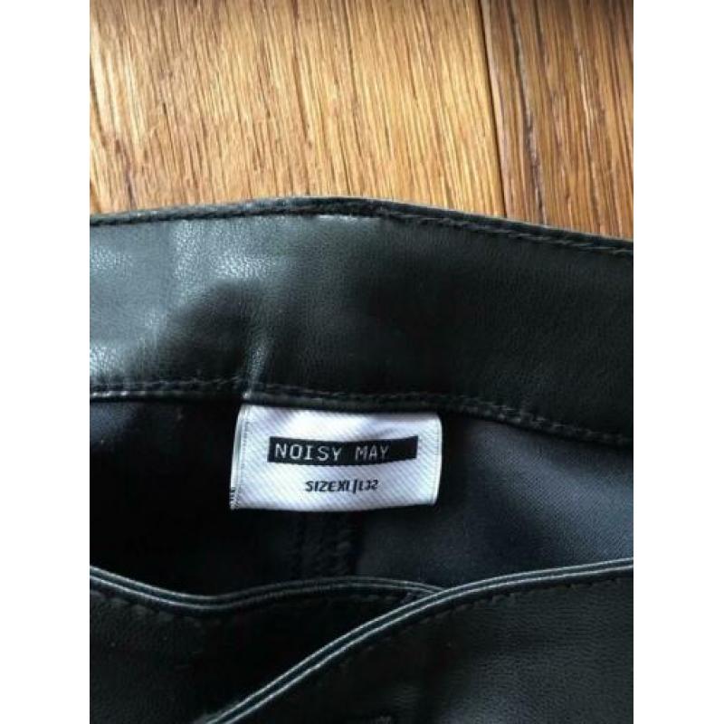 Nep lederen broek maat XL