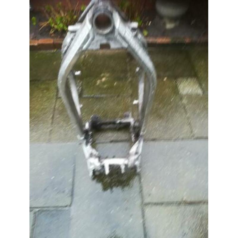 Te koop diverse onderdelen van honda vfr 750