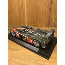 SCX Audi R10 TDI