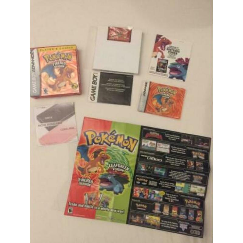 Game Boy Advance SP 001 Tribal Edition met Pokémon Fire Red