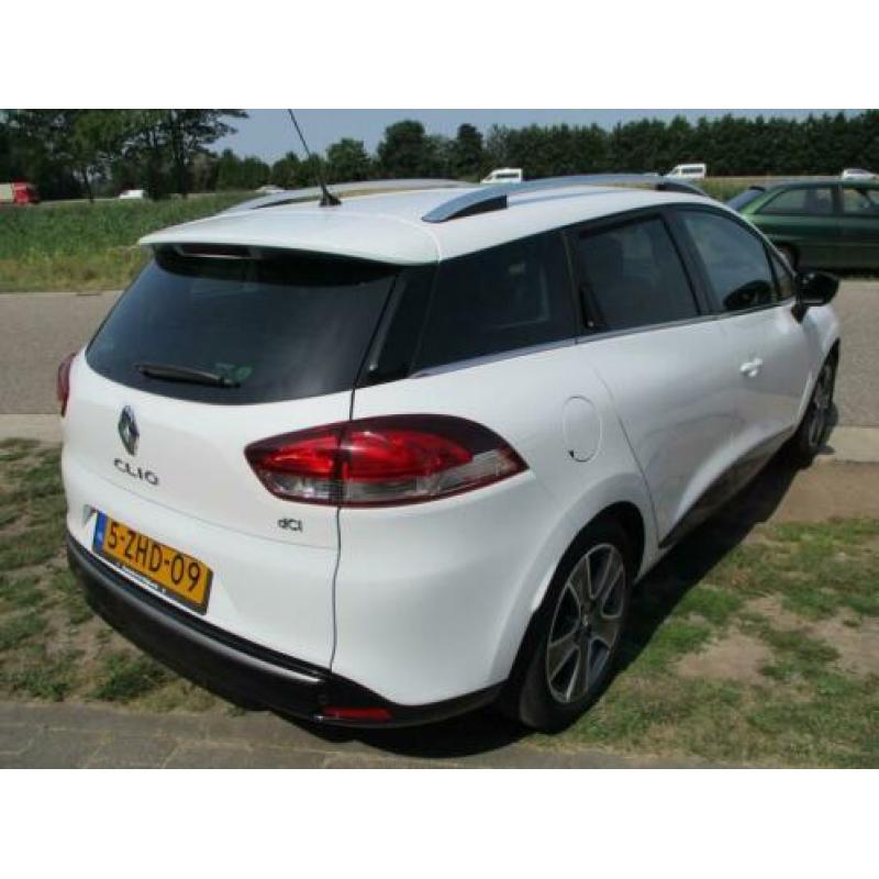 Renault Clio Estate 1.5 dCi 90pk ECO Night&Day (bj 2015)