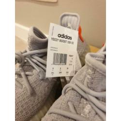 Adidas yeezy Tail Lights, Yecheil en Citrin Reflective. NEW