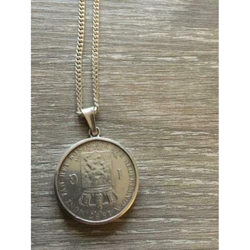 Zilveren gulden hanger met ketting