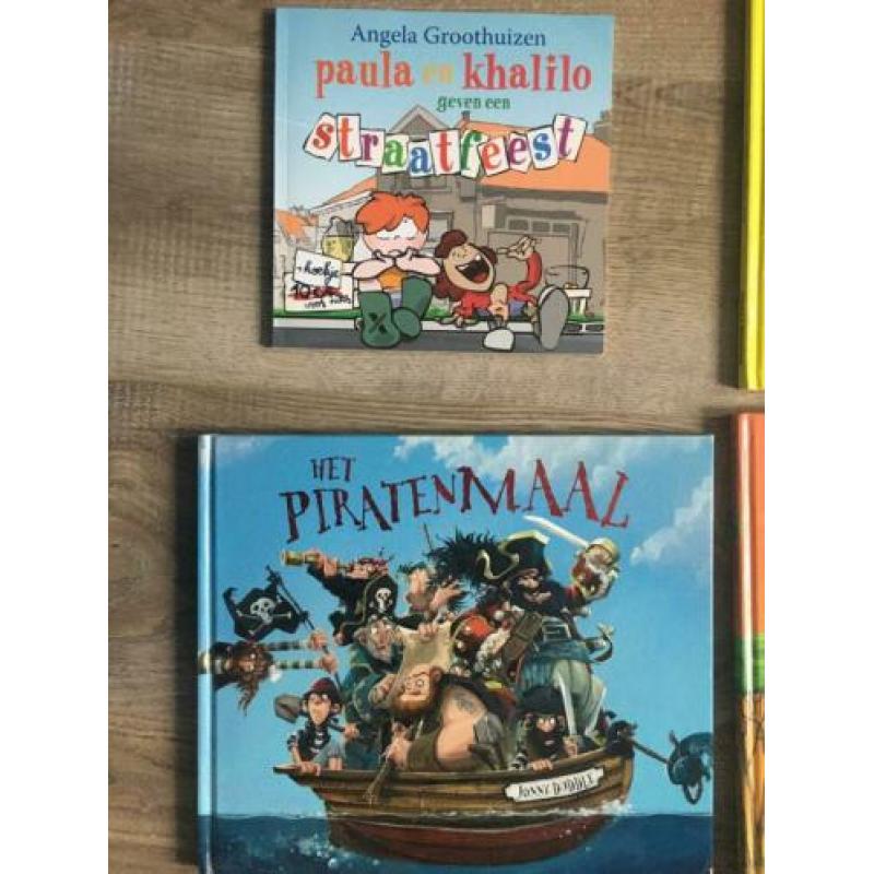 Kinderboeken oa Barcelona Disney Dieren en nog meer