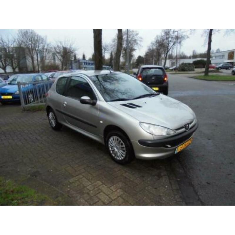 Peugeot 206 1.4 Air-line Automaat