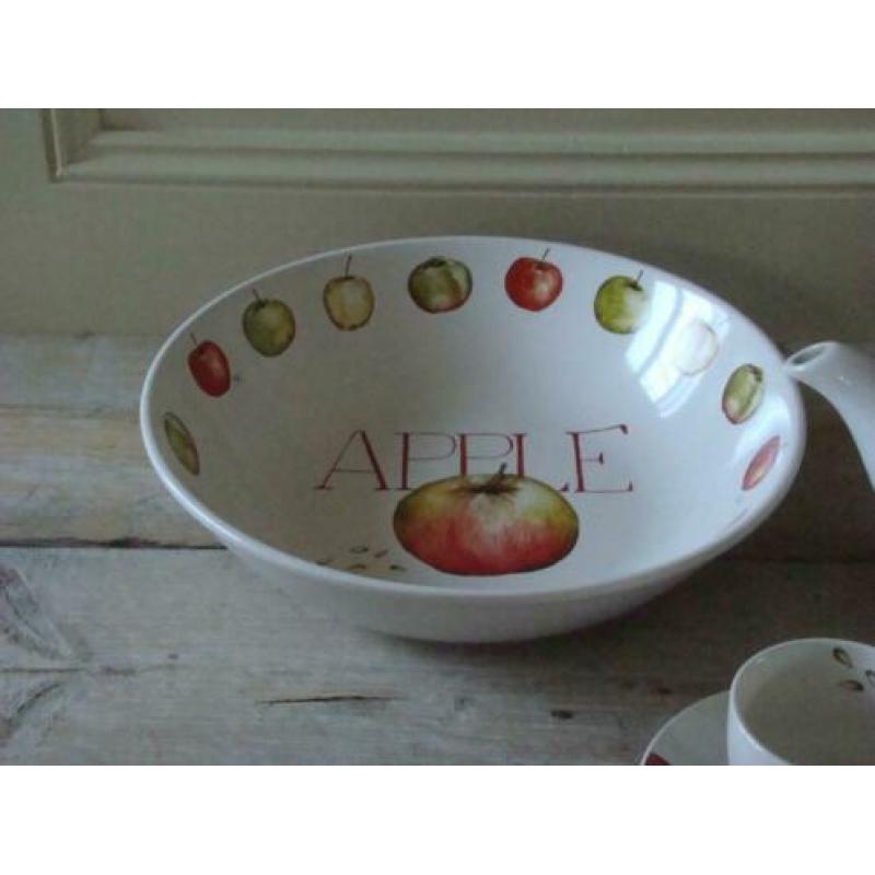 Servies, Jet (by Ter Steege) 'Appletime', zo goed als nieuw