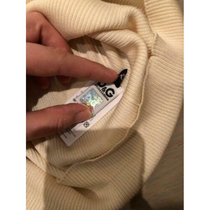 D&G truitje zonder mouwen maat 38