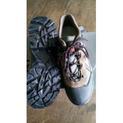 Wandelschoenen 42