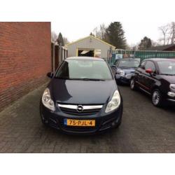 Opel Corsa 1.2-16V Essentia