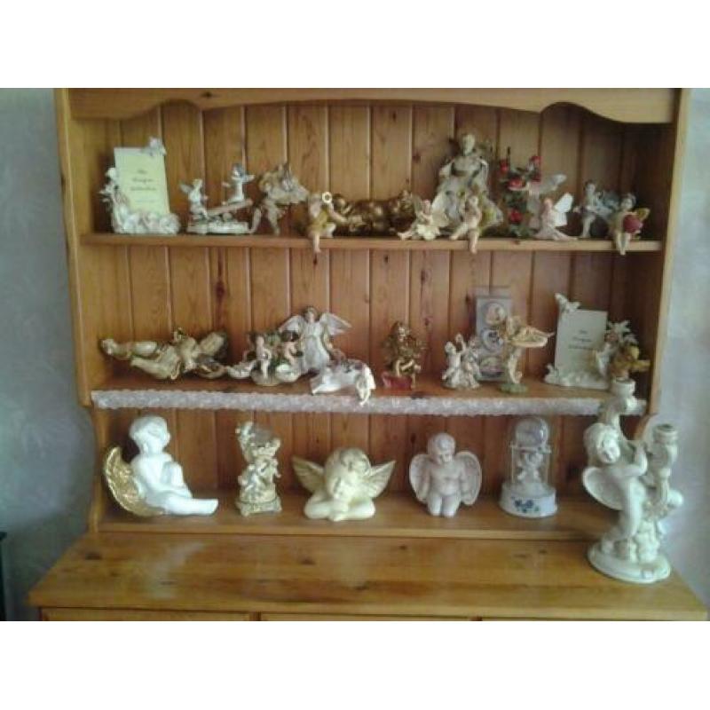 Grote engeltjes verzameling + buffet kast (+- 300 stuks)