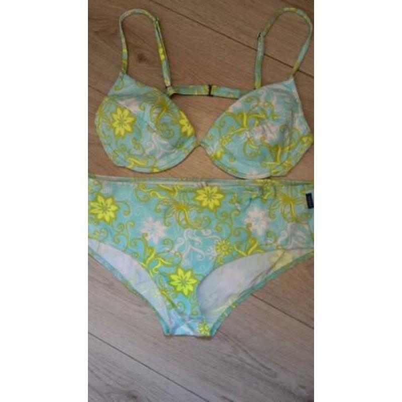 Nieuw cyell beugel bikini 38B / 44B (r226)