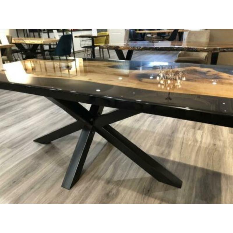 Epoxy eettafel