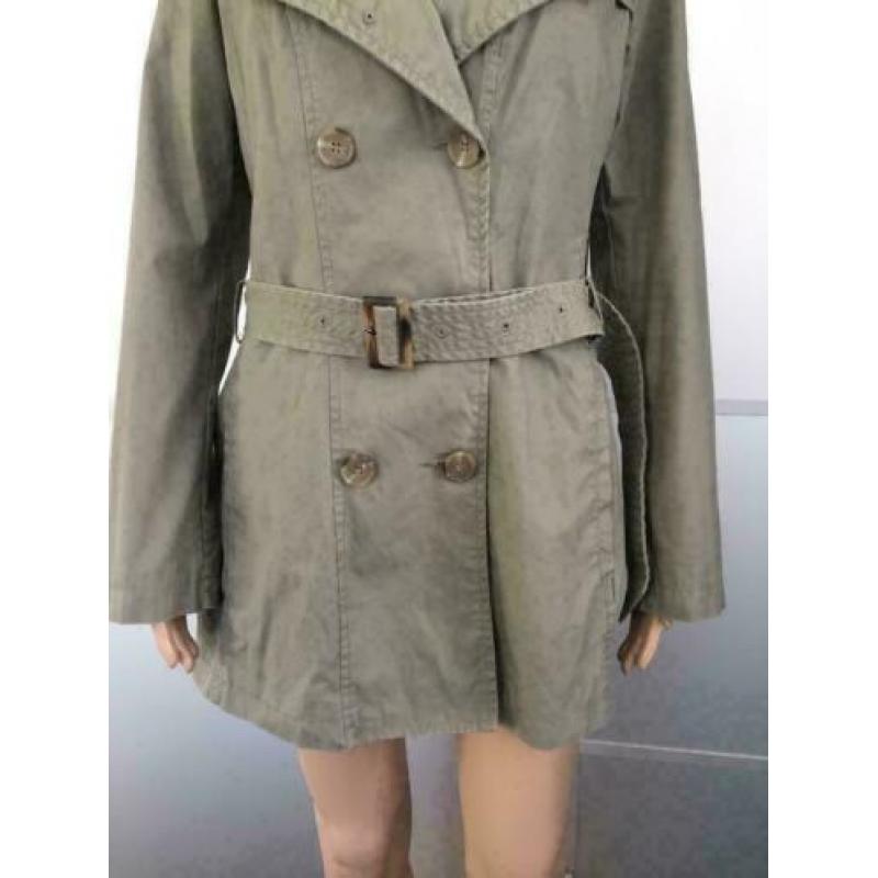 D830 Benetton maat M=38/40 olijf-groen jas trussenjas trench