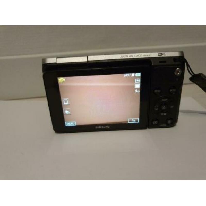 Samsung NX Mini
