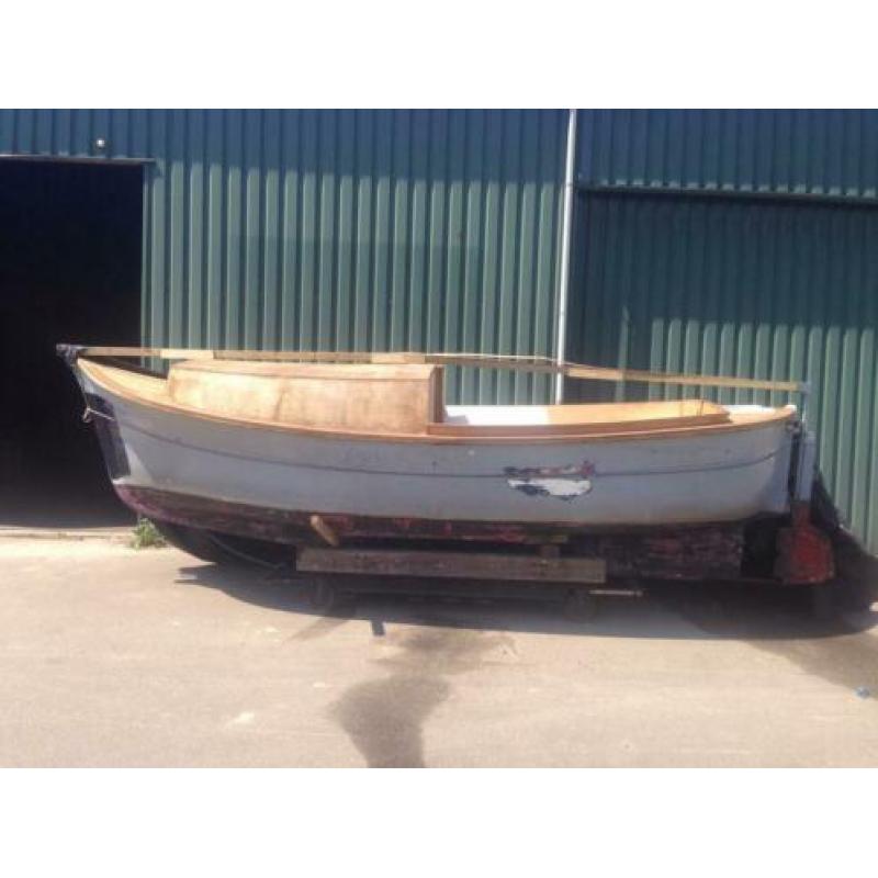 Zeewaardige klassieke sloep