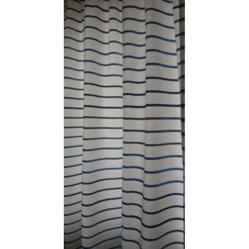 Kamerhoge overgordijnen. Gebroken wit/blauw.2x2.10 m
