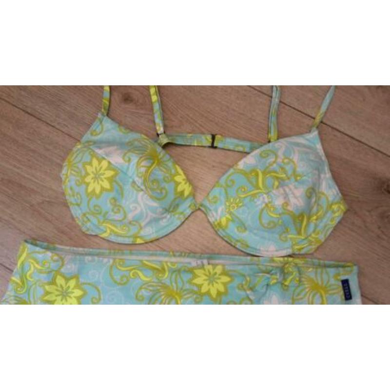 Nieuw cyell beugel bikini 38B / 44B (r226)