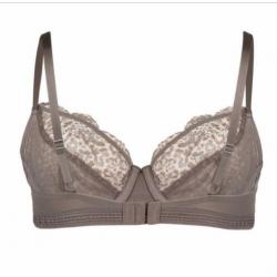 Sapph lingerieset: beugelbh 75E, 80E en slip 38 nieuw