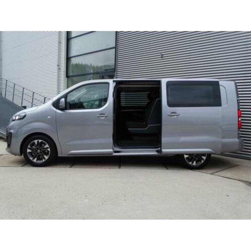 Opel Vivaro Dubbele Cabine 150Pk Innovation *NAVI*CAMERA*