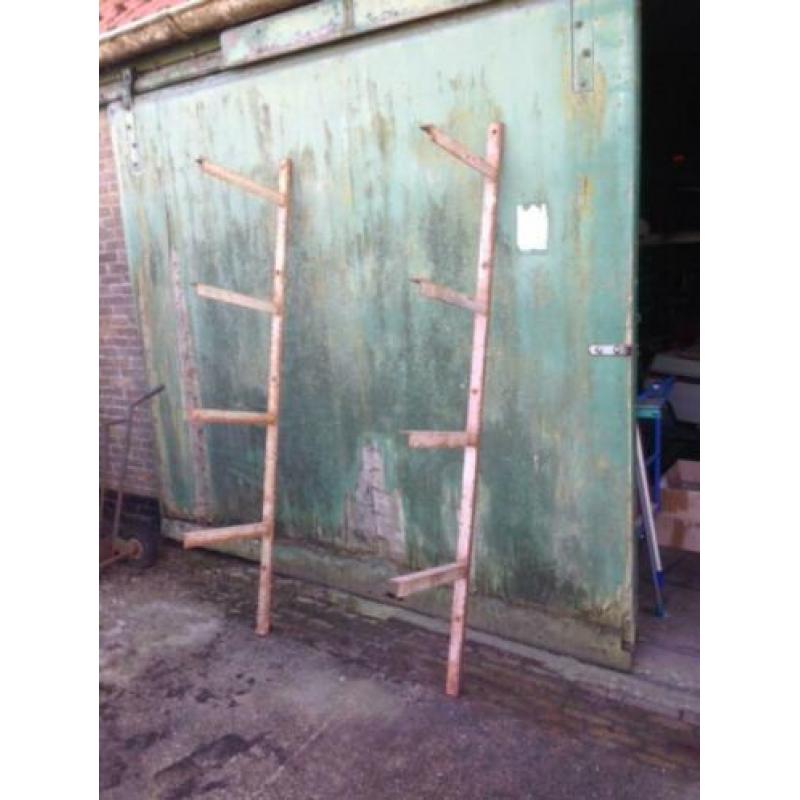 2 geconstrueerde stalen wand draagarm steunen