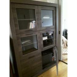 Buffetkast met glas, (TV-meubel en Salontafel)