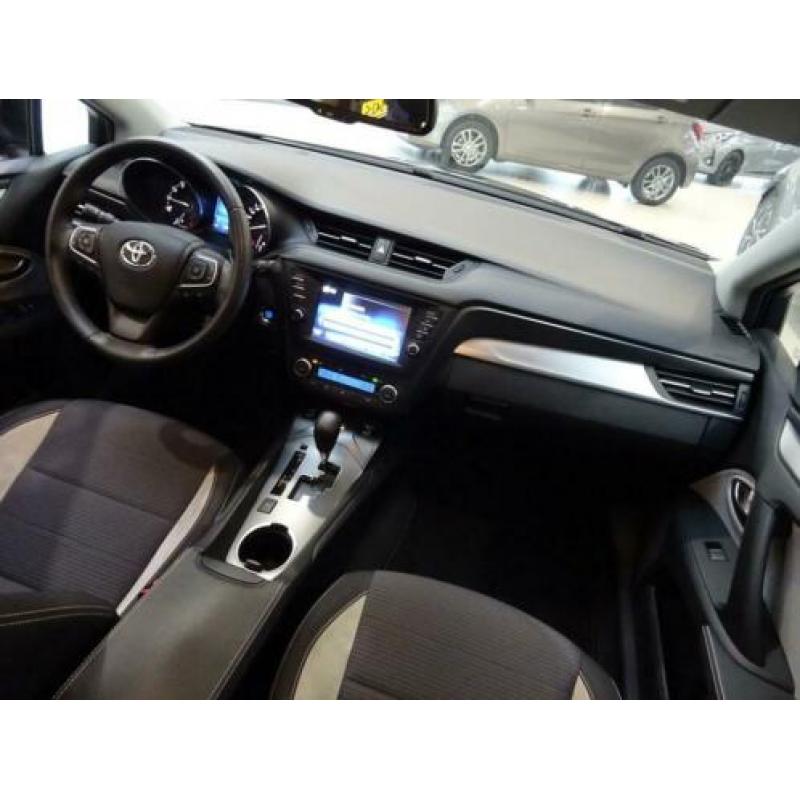 Toyota Avensis Touring Sports 1.8 VVT-i Business Pro CVT-Aut