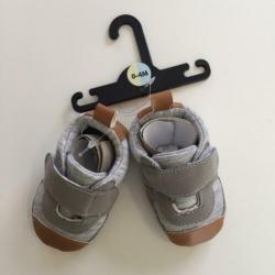 Boxpakje onesie hema donker blauw 56 en schoentjes nieuw!