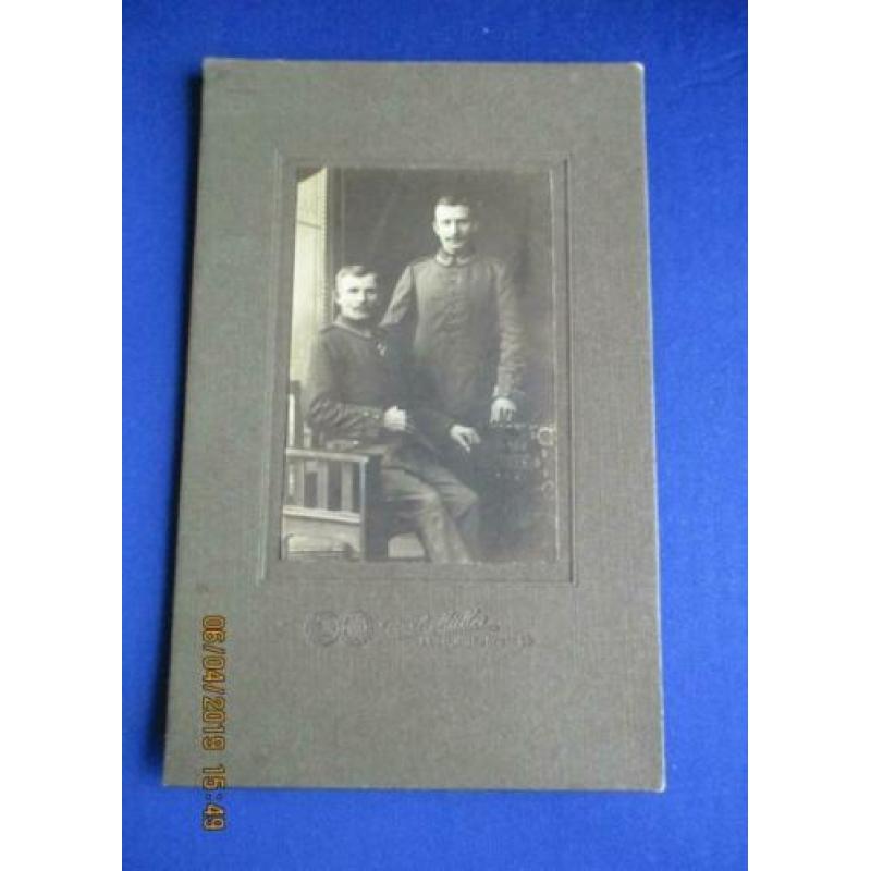 D-041 Antieke studiofoto, militairen WO I