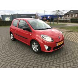 Renault Twingo 1.2 16V 2011 Rood