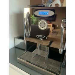 Een professionele Quick mill volautomaat voor casabarista