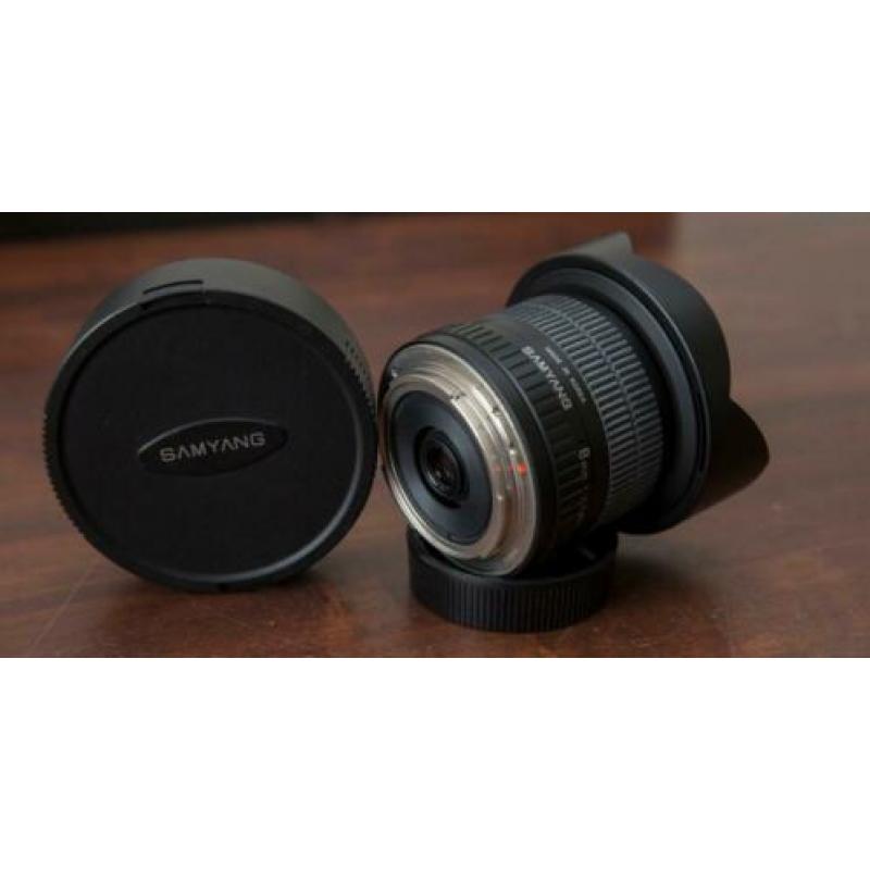 Samyang 8mm f/3.5 UMC fisheye CSII Canon