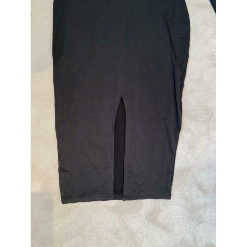 Dames midi jurk met split maat m