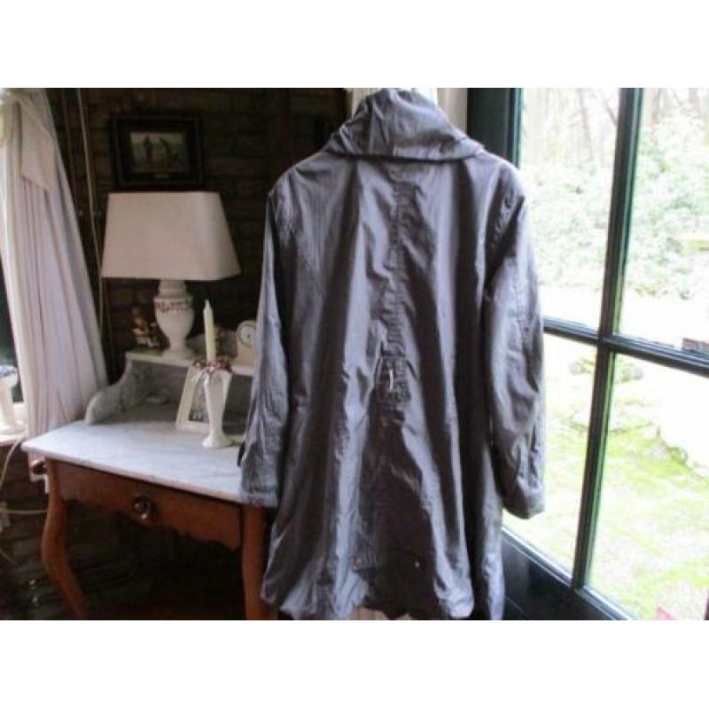 mj/ Jas/winterjas/maat 48 = 44 groen/grijs fleece voering