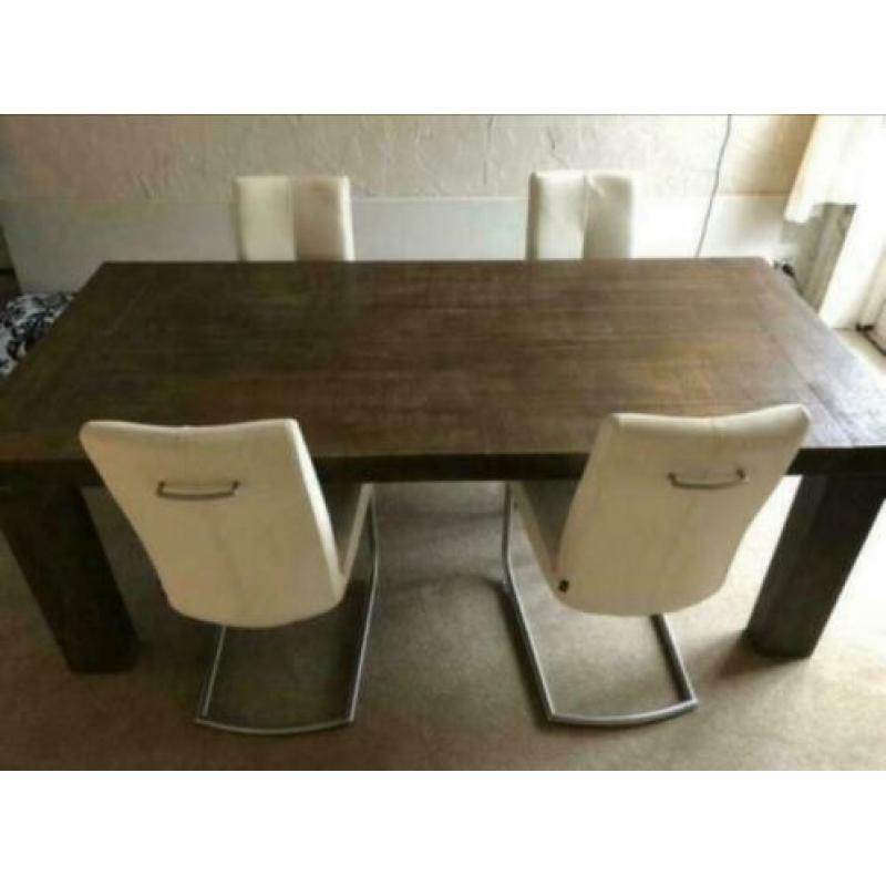 Henders & Hazel Eettafel 210 bij 100 CM