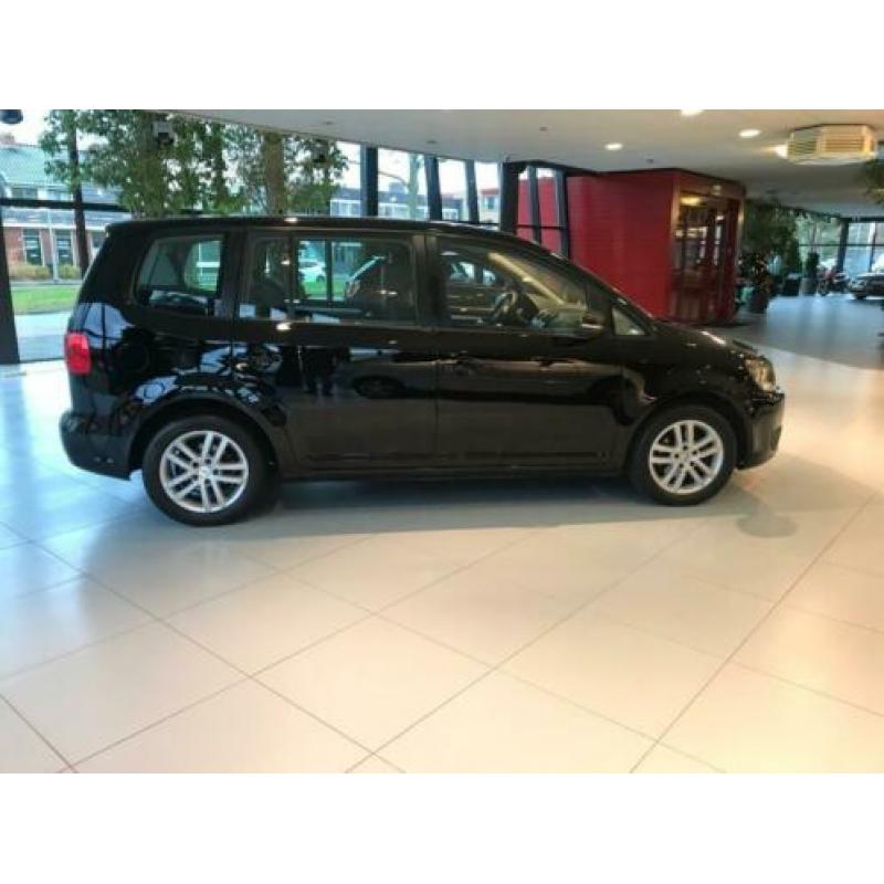 Volkswagen Touran 1.6 TDI Highl. BM 7p