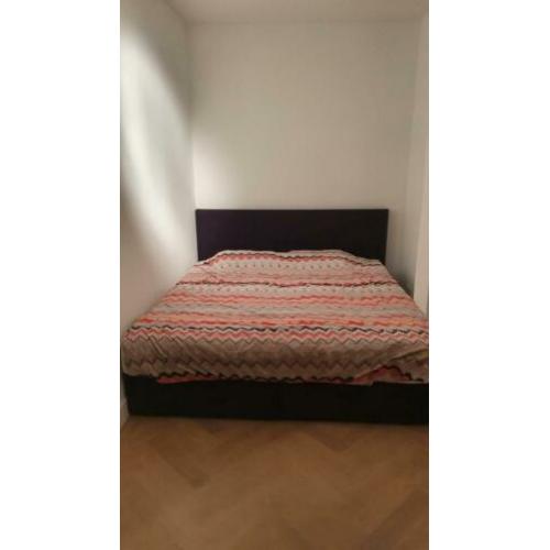 Antraciet grijze boxspring 180x200 in goede staat