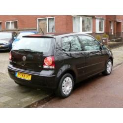 Volkswagen Polo 1.4 55KW Zwart AIRCO 119.275km NAP VERKOCHT!