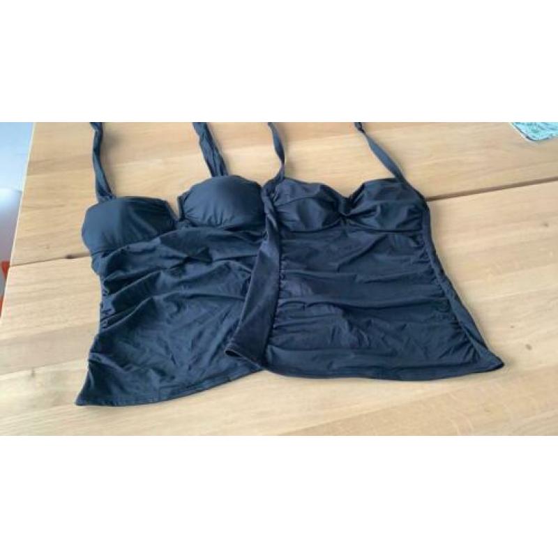 Beachwave tankini top 38 zwart gevoerd nieuw
