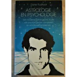 11 Astrologieboeken
