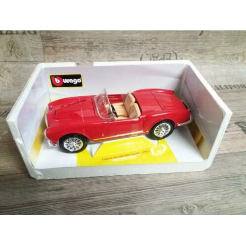 Bburago Gold Collezione - Lancia Aurelia B24 Spyder (1955)