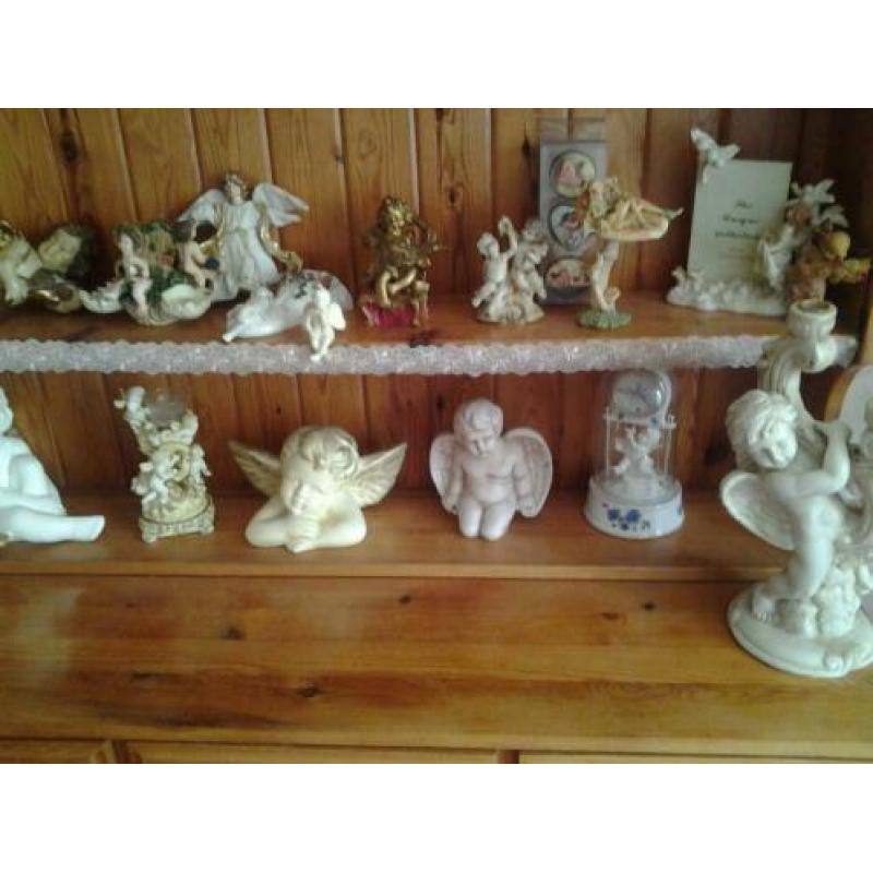 Grote engeltjes verzameling + buffet kast (+- 300 stuks)