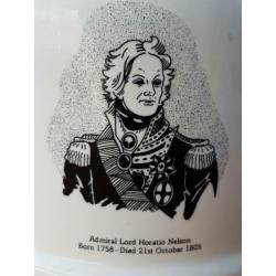 Mooie vintage Engelse scheerkom van Wade met Lord Nelson.