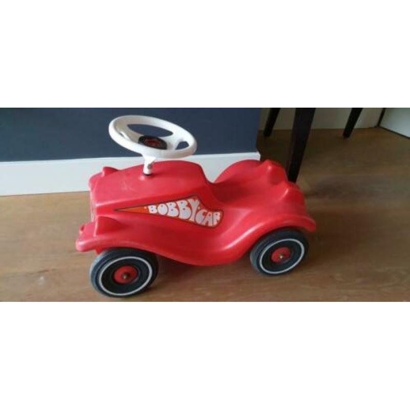 Rode bobby-car loopauto - bobbycar in het rood- bobby car