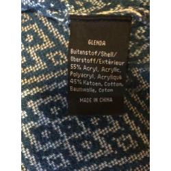 Human Nature vest maat L (42/44)