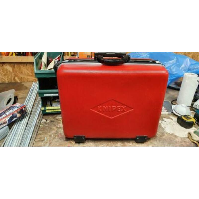 Knipex gereedschapskoffer met VDE gereedschap 1000 volt